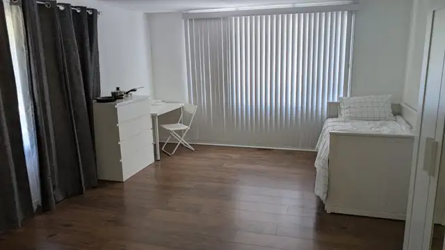 Spacious Furnished Room with Private Bathroom! in Room Rentals & Roommates in Gatineau - Image 9