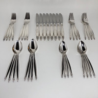 Vintage MCM Rogers 40 Pc Garland Silver Plated Flatware Set NMM