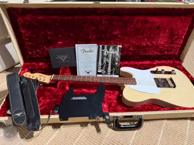 Fender Custom Shop Telecaster custom DLX 2011, View more