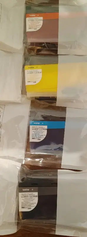 Cartouche d'encre de démarrage BROTHER LC3037/3039 in Printers, Scanners & Fax in Longueuil / South Shore - Image 8