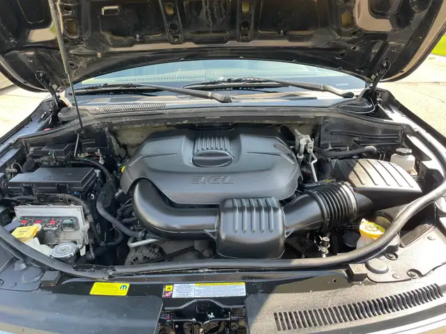 Jeep G.Cherokee Laredo 3.6 AWD - NEED SOLD547508076277278729
