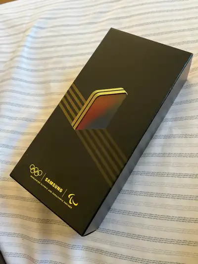 Samsung Galaxy Z Flip 6 Olympic Edition, View more