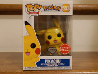 Funko POP! Games: Pokémon - Pikachu (Diamond Collection)