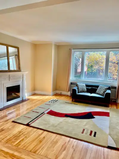 Outremont Adj - beau 6 1/2haut 2plex grand aire ouverte