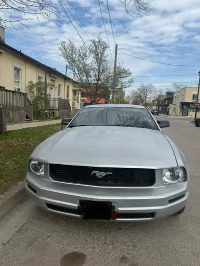 Selling my 05 mustang V6 automatic Only issue - Rpm gauge is not working Mechanically strong Comes w...
