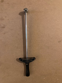 Torque wrench needle