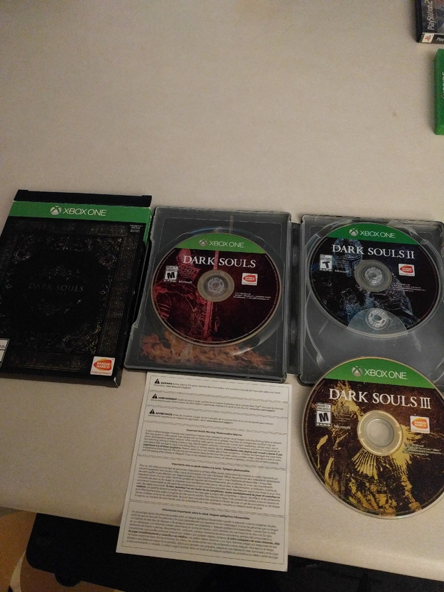 Dark Souls Trilogy Xbox One Complete | XBOX One | Delta/Surrey/Langley |  Kijiji