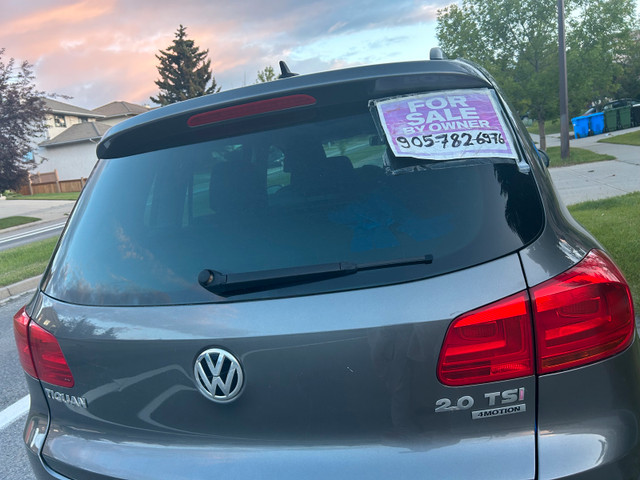 2012 Volkswagen Tiguan TSI in Cars & Trucks in Calgary - Image 2