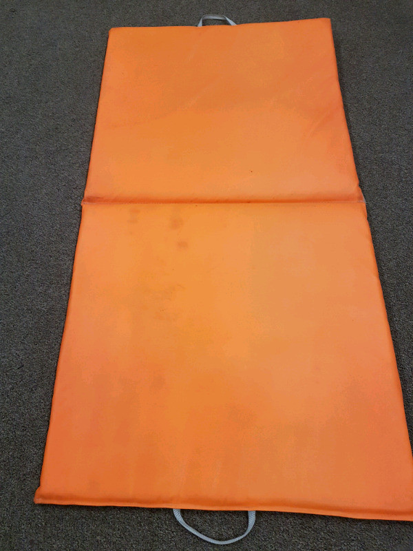 Folding work mat in Exercise Equipment in Mississauga / Peel Region - Image 2