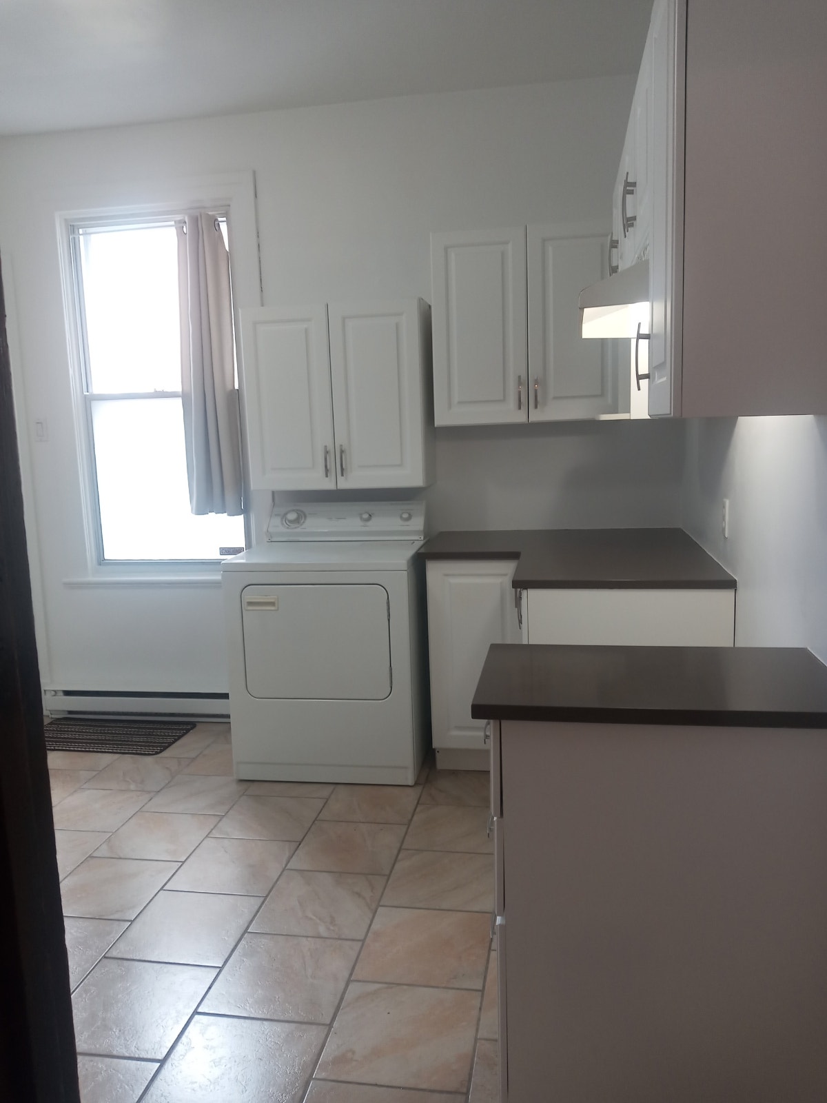61I2-Lachine-pres de Centre-Ville,tres joli,completement renove. — photo 3
