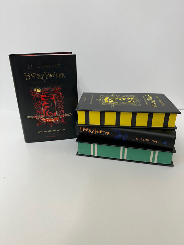 Harry Potter House Editions in Fiction in Thunder Bay - Image 3