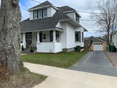 Room for rent 1 bedroom for rent in a 3 bedroom 2 bath Private family home. Looking for a female stu...