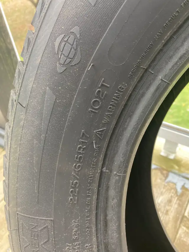 225-65-17 Michelin Ice snow tires in Tires & Rims in Peterborough - Image 5