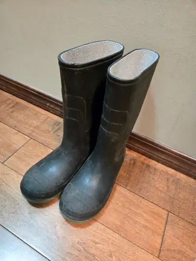Kids gum boots rainboots size 12, View more