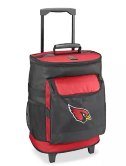 Cooler with Wheels Pull-out handle BRAND NEW