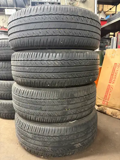 4 Used Bridgestone Turanza P215/55/R17 - Good condition - All-Season Tires - DOT 4115 - Tread depth...