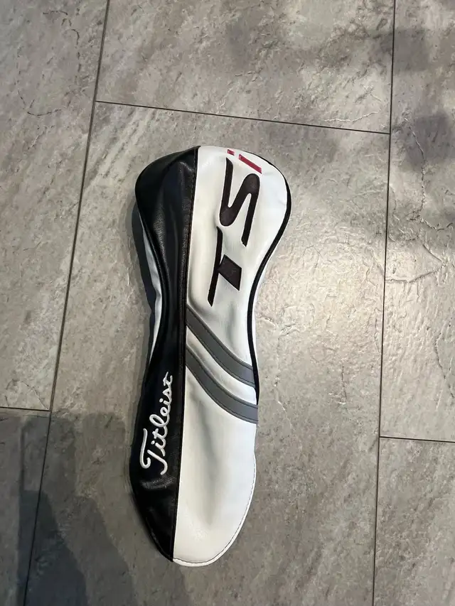 Titelist Golf club Driver  in Golf in Regina - Image 7