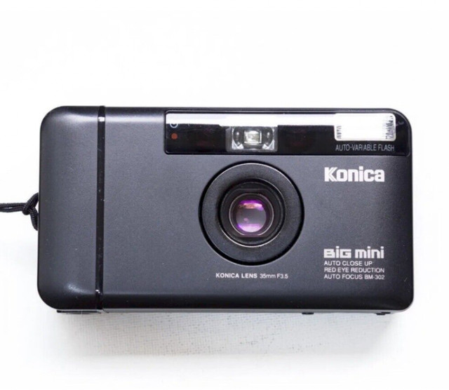 *Near Mint* Konica Big Mini BM-302 - 35mm Film Camera in Cameras & Camcorders in City of Toronto
