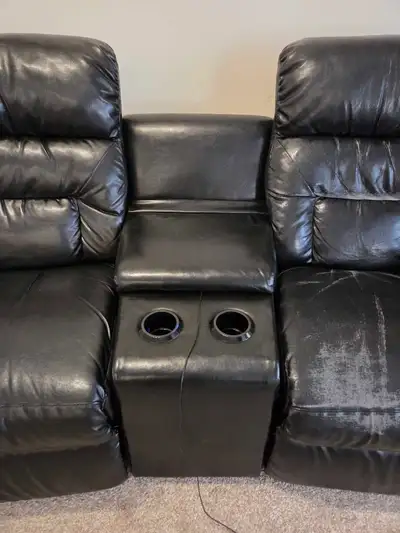 Laz-y-boy Theatre Seating with 2 condole - with plug ins, View more