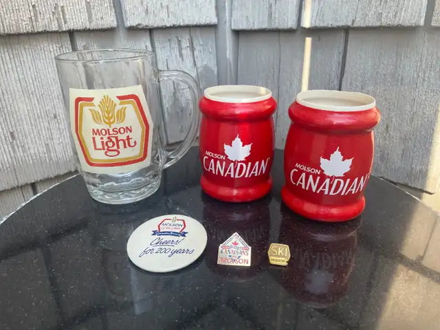 Vtg Molson Lot Light Beer Glass Two Canada Koozies Button & Ski in Arts & Collectibles in Richmond - Image 2