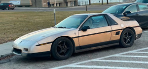 1986 Pontiac Fiero 2m6