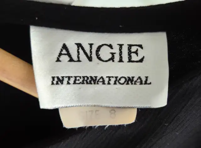like-new 1990s ANGIE INTERNATIONAL full length dress (sz 8) in Women's - Dresses & Skirts in Ottawa - Image 6
