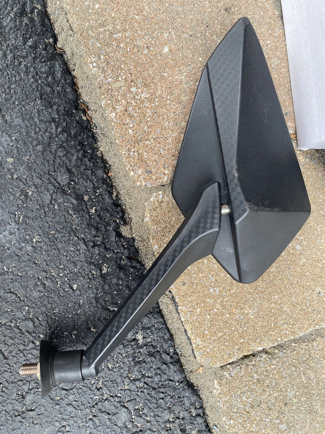Set miroir pour scooter dans Autre  à Ouest de l’Île - Image 3