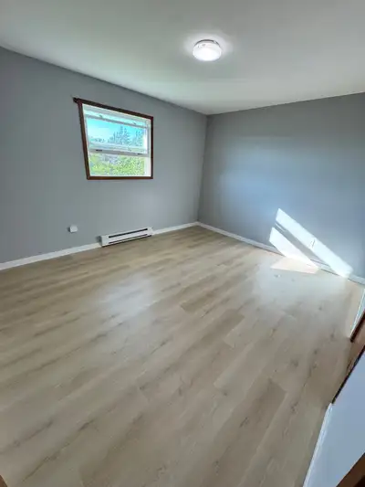 2 bedroom duplex in great area of Glace Bay