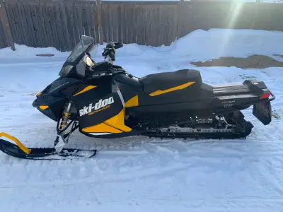 2012 Skidoo Renegade Back Country 1 3/4”x 16” x 137” Excellent condition Full Skid Plate Reverse Pul...