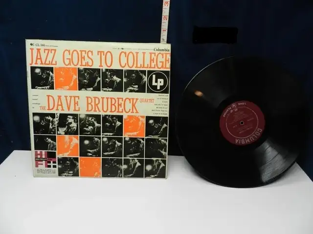 DAVE BRUBECK JAZZ GOES TO COLLEGE LP VINYL RECORD - RARE DESIRED in Arts & Collectibles in Mississauga / Peel Region - Image 2