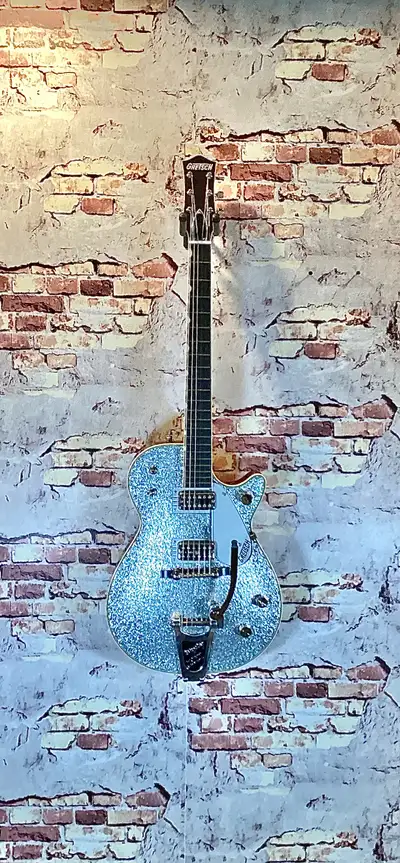 Gretsch 59 Vintage Select '59 Silver Jet™ with Bigsby, View more