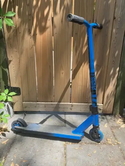 Great scooter, excellent condition.