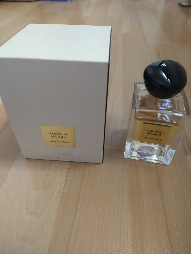 Armani Prive Perfume - Gardenia Antigua in Other in Mississauga / Peel Region - Image 3