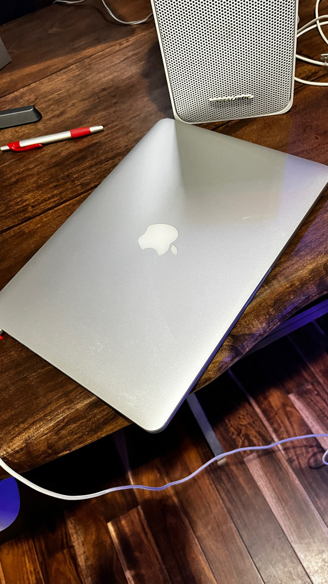 MacBook Pro 13 inch retina screen  in Laptops in Victoria