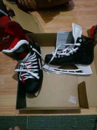 Ice hockey, Ice skates, Helmet, Gloves, Available in Rundle 



