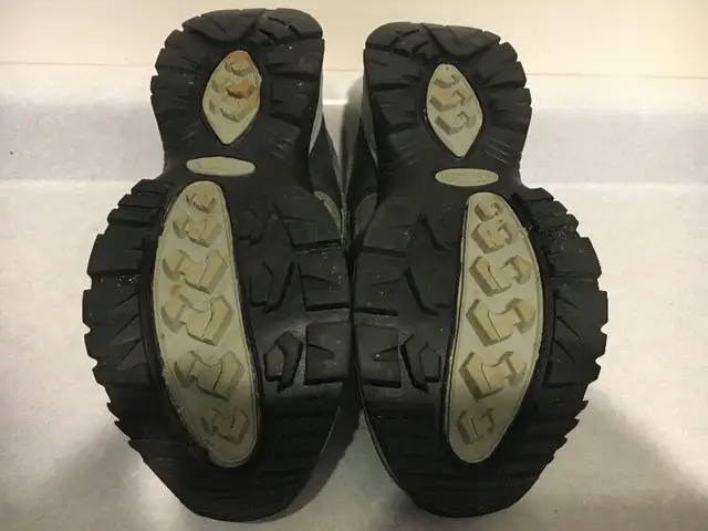 Brand New Women’s DAKOTA Safety Sneakers in Women's - Shoes in Grande Prairie - Image 6