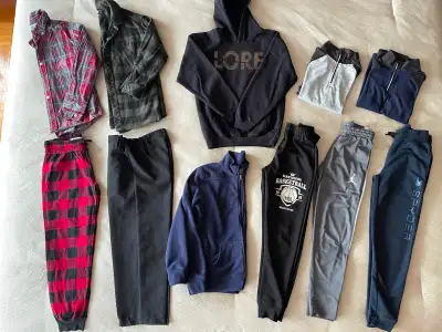 Lot vêtements hiver pour garçons (Gr. 8 ans), View more