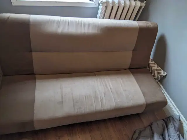 Couch / Futon with storage space in Couches & Futons in City of Halifax - Image 2