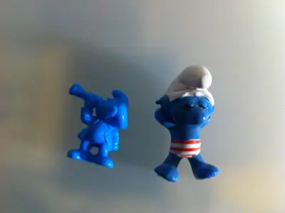 Excellent condition. Made in 1983 in China or Hong Kong by Peyo. It is a promo Smurf for a brand of...