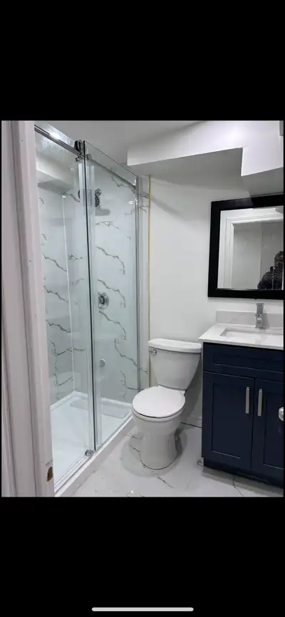 Specious Bright Room for rent in Scarborough