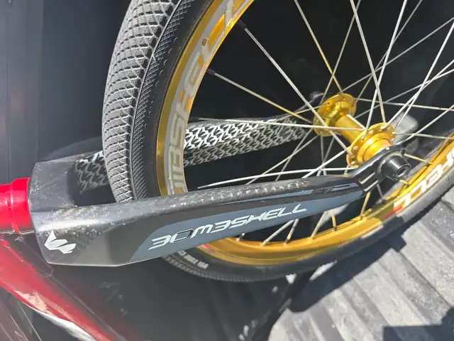Bombshell Advent Viper BMX Race Bike - Expert XL in BMX in Kingston - Image 3