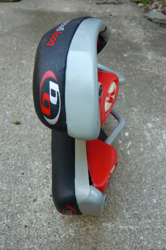 Specialized Pro Seat and 18" bike kickstand in Other in Mississauga / Peel Region - Image 4