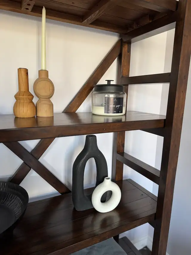 Wooden Shelf in Bookcases & Shelving Units in Hamilton - Image 3