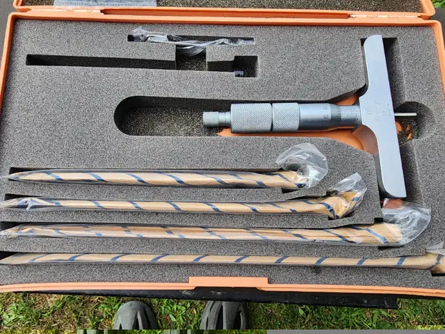 Mitutoyo Depth Micrometer Brand New Still In Hard Plastic Case in Hand Tools in Windsor Region - Image 10