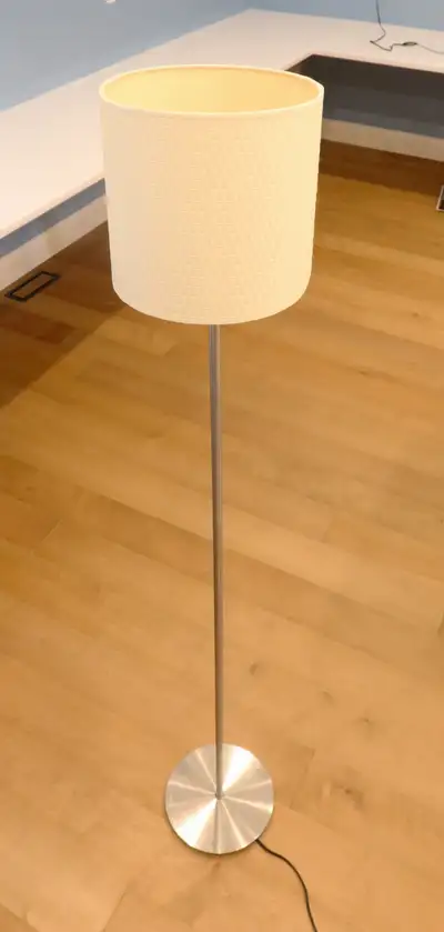 Lampe sur pied - floor lamp, View more