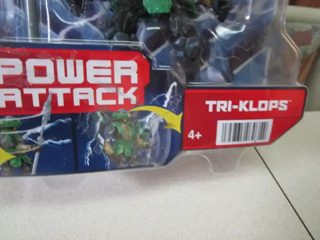 HE-MAN And The Masters of The Universe Power Attack Tri-Klops63005666381313122