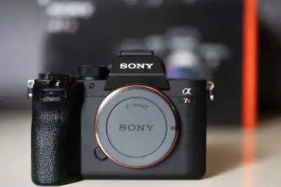 Sony A7R IV : 61 MP Mirrorless Camera Body, View more