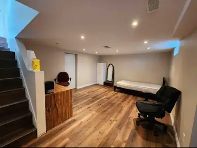 Private Unit available with personal washroom