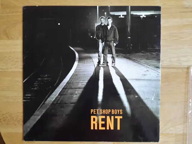 Pet Shop Boys Rent UK 12'' vinyl 1987 very good condition in Arts & Collectibles in City of Montréal - Image 2