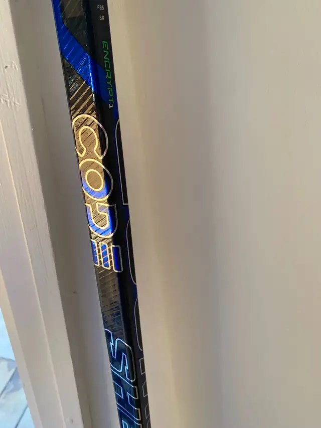 Sherwood Code Encrypt 1 Hockey Stick in Hockey in Winnipeg - Image 4